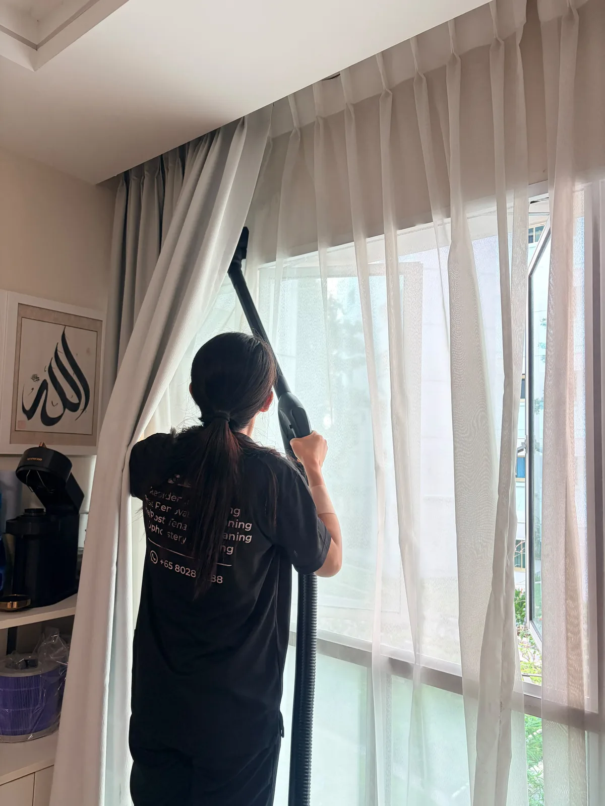 Curtain deep cleaning โ folds and inner panels treated thoroughly