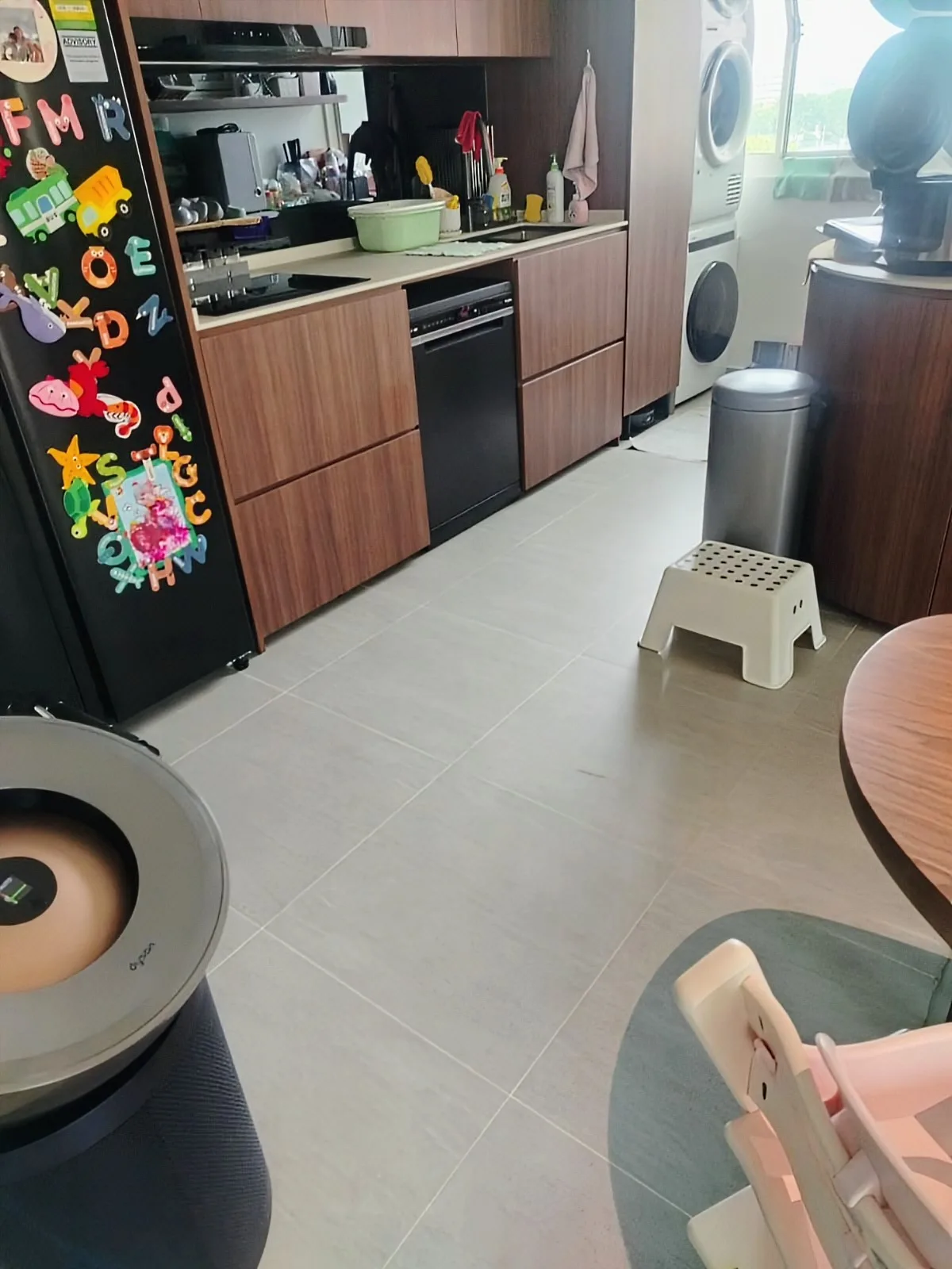 Live-out helper cleaning result โ kitchen and dining floor cleaned