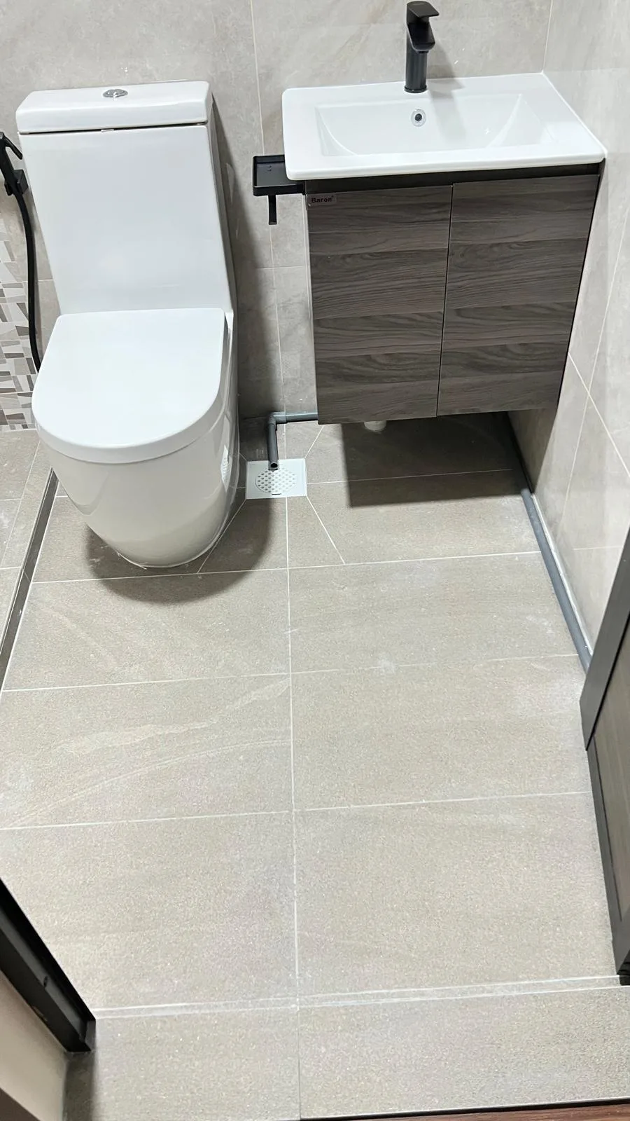 Bathroom after cleaning โ immaculate finish, no residue