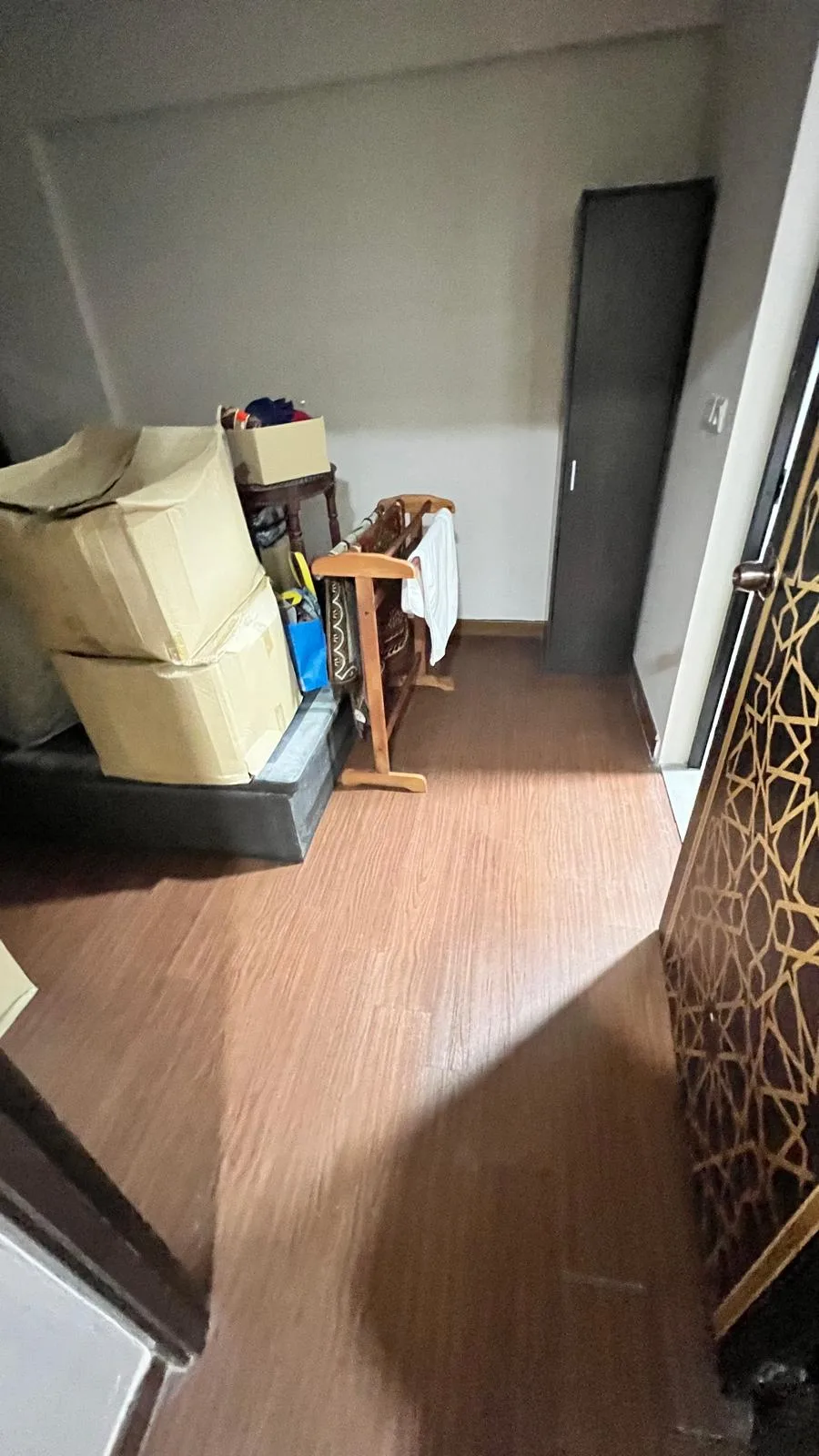 Bedroom after cleaning โ spotless result, ready to furnish